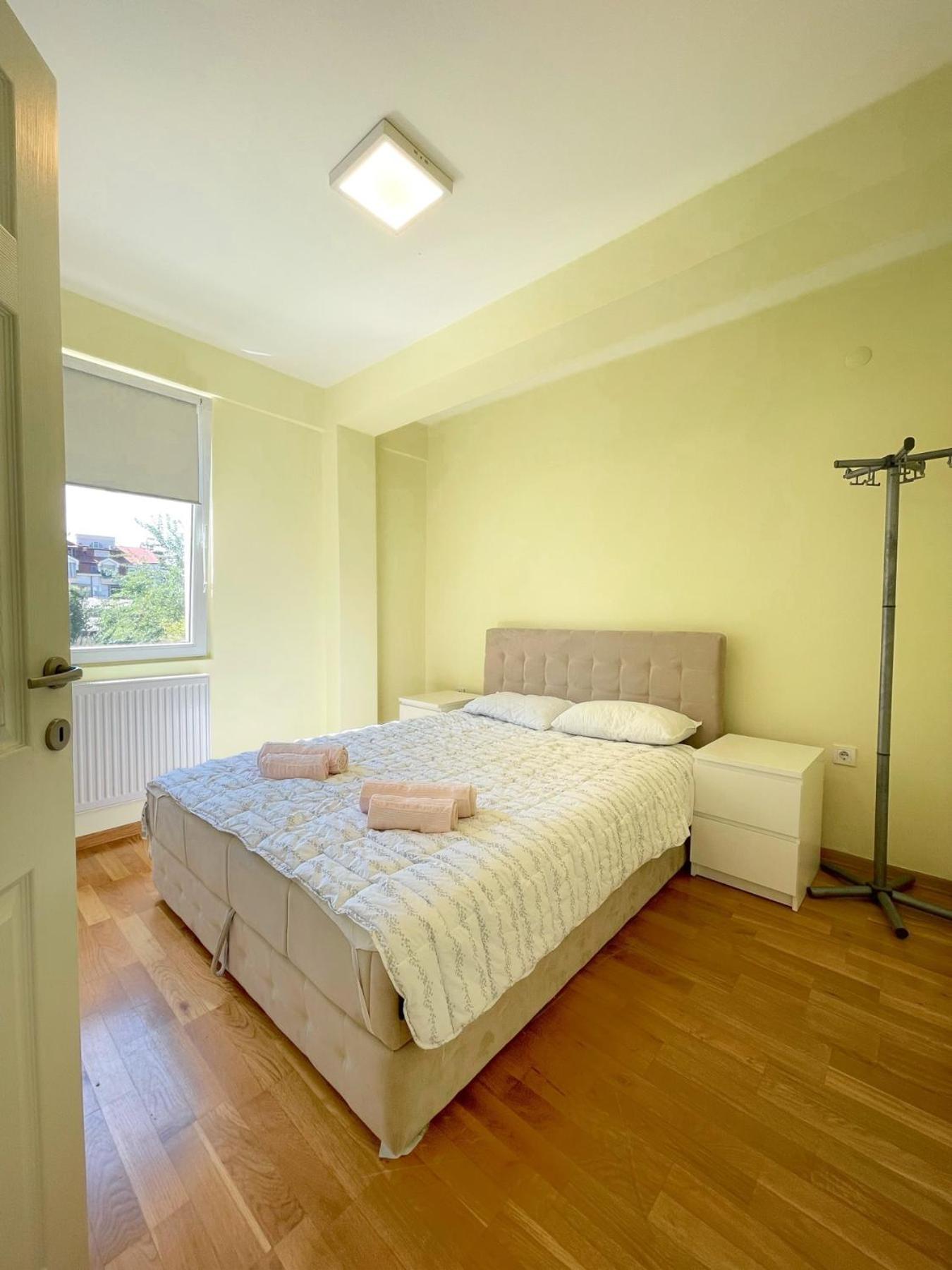 Apartment Irena 3 Skopje Eksteriør billede