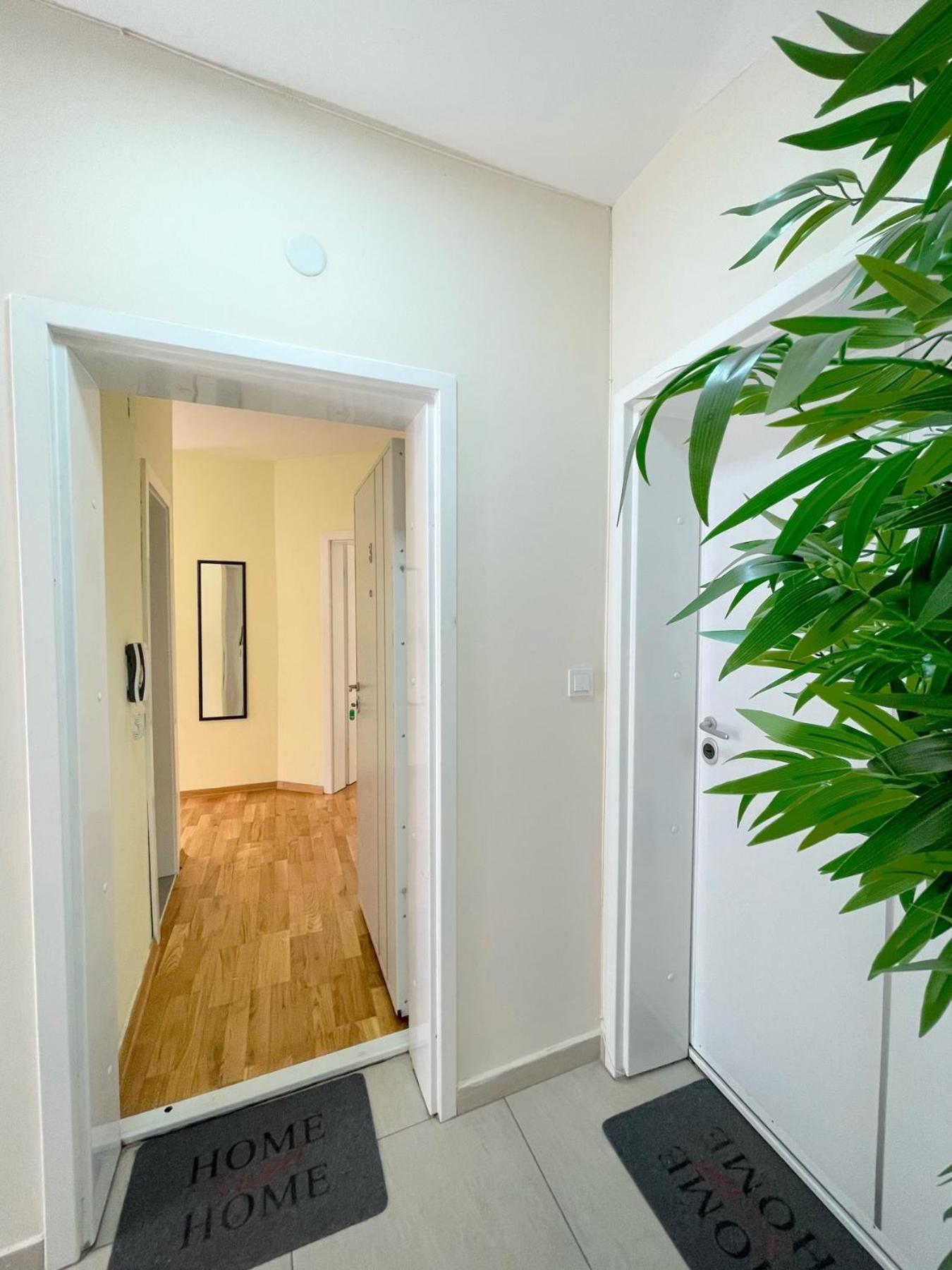 Apartment Irena 3 Skopje Eksteriør billede